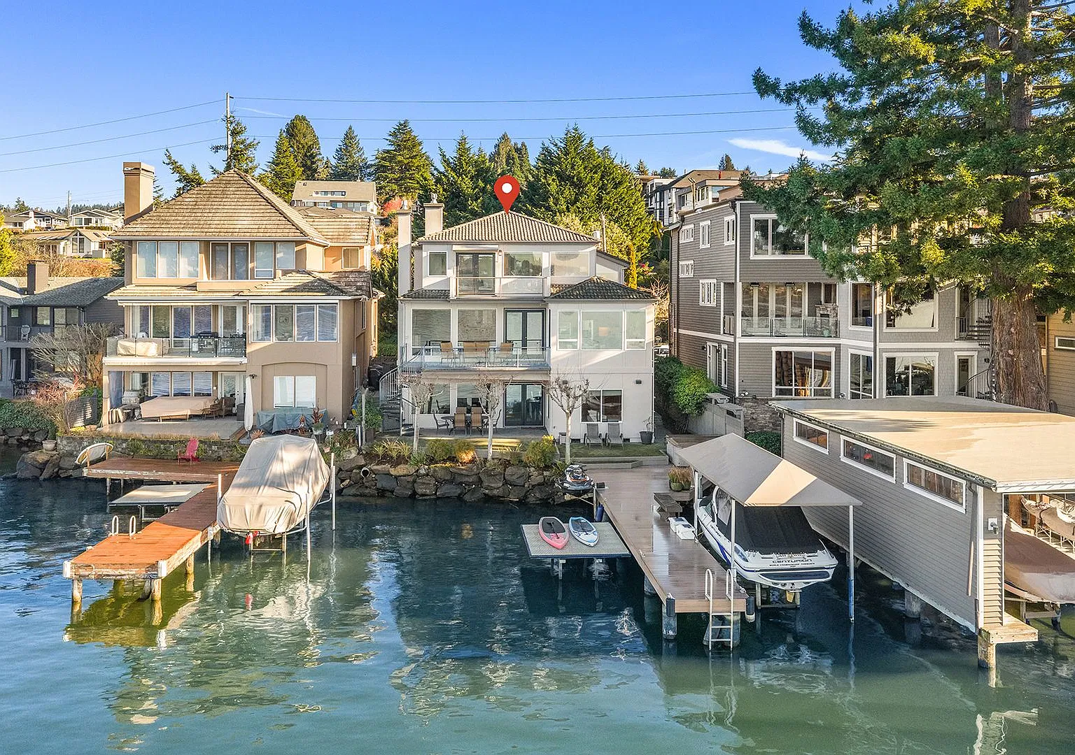 3Bd/2.25Ba Renton Home — Photo 1