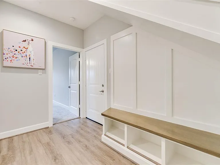 1209 Summer St — Photo 15