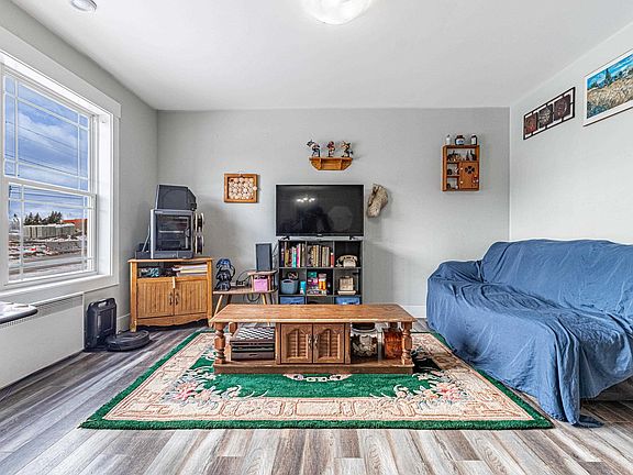 2nd image of 50 Macwilliams Rd #50B