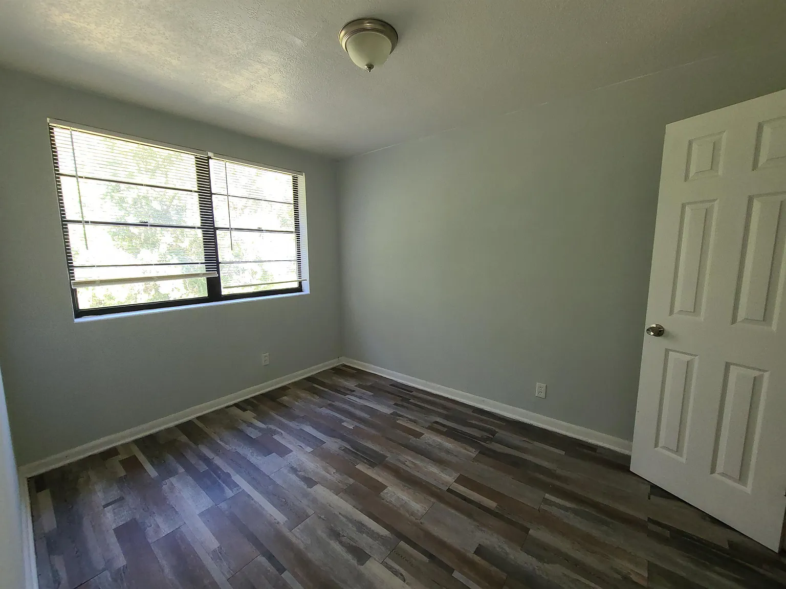 640 Detroit Street # 7 — Photo 4