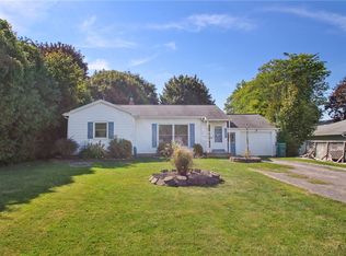 1185 Beach Ave, Rochester, NY 14612