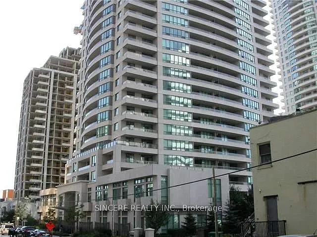 23 Hollywood Ave #1009 — Photo 1