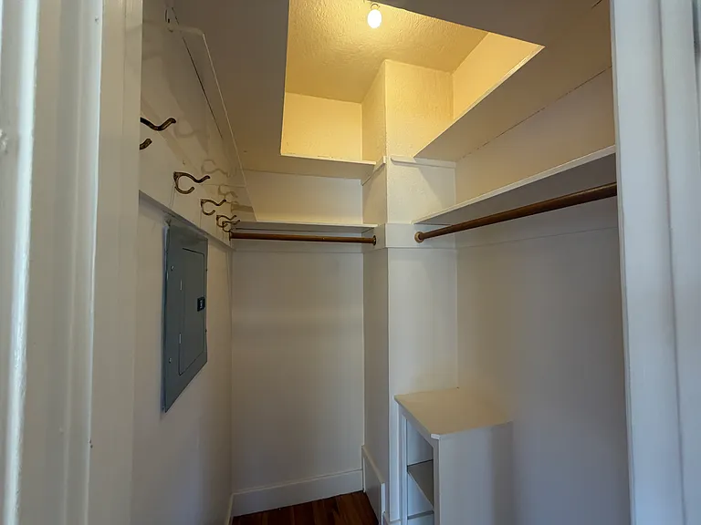 2030 Ashby Ave #3 — Photo 11