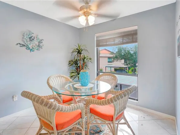 240 Pebble Beach CIR #F202, NAPLES, FL 34113
