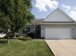 109 W Fountain Cir, Gardner, KS 66030