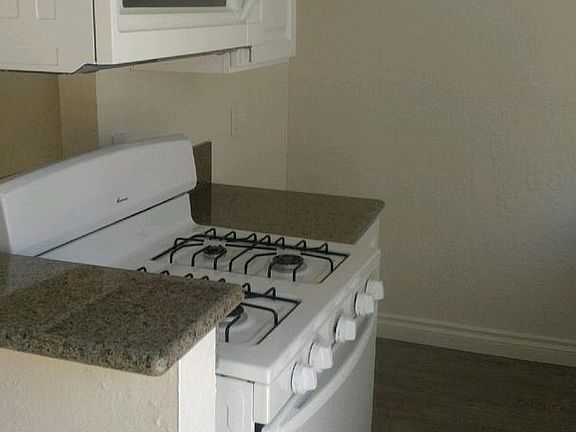 5th image of 21901 Roscoe Blvd APT 24