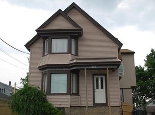 241 Field St, Fall River, MA 02721