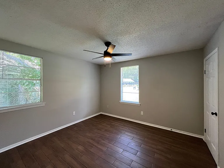 4783 Bluff Wood Cv — Photo 3