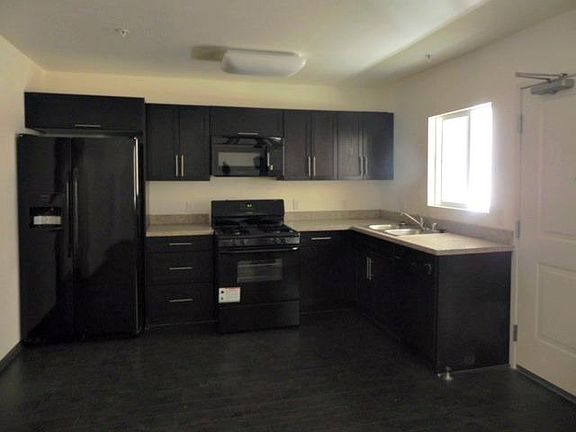 2nd image of 813 S Union Ave APT 301