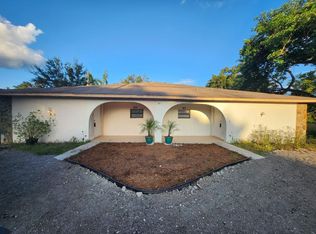 1425 Lura Ave, Fort Myers, FL 33916