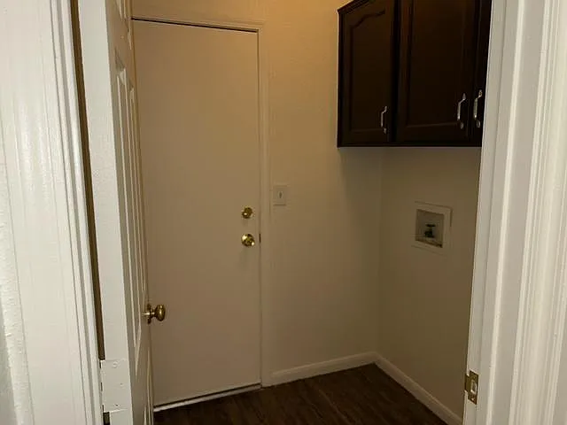 1501 Waterton Dr — Photo 7