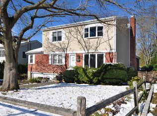 90 Wood Ave, Ardsley, NY 10502