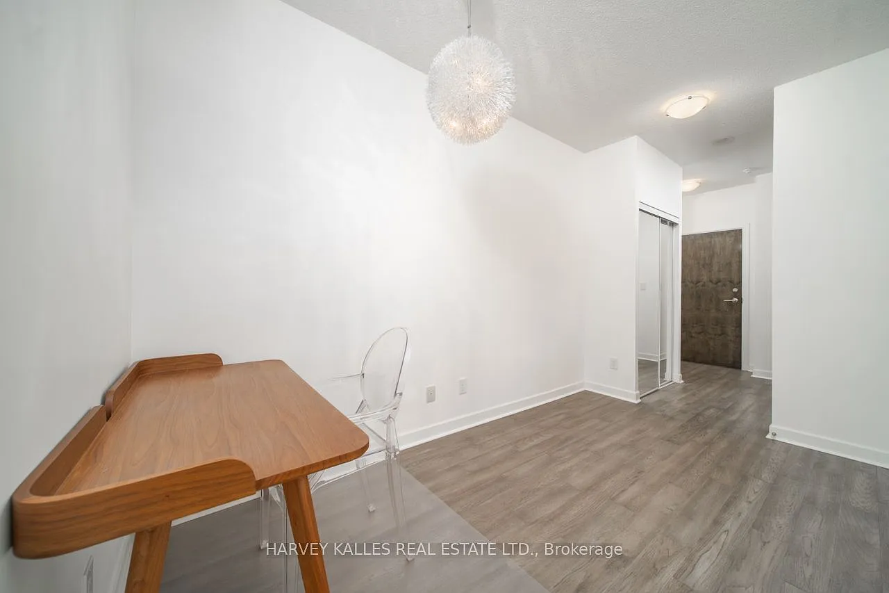 3 bed, $3,800 — Photo 3