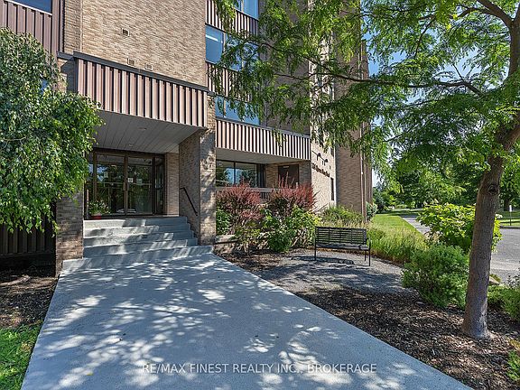 5th image of 334 Queen Mary Rd #408