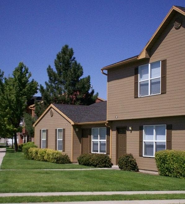 1st image of 3716 W Baneberry Way