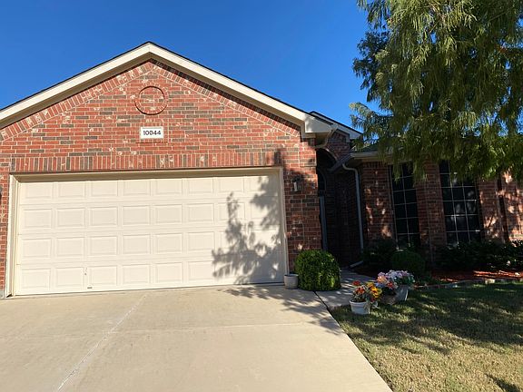 4th image of 10044 Grey Crow Dr