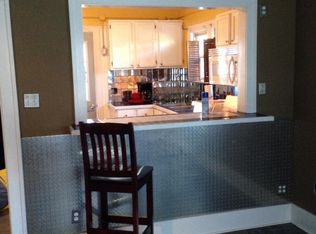 601 Cowles Ave, Joliet, IL 60435