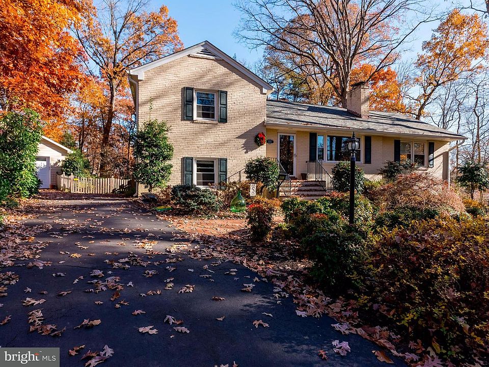 1st image of 4201 Woolls Pl