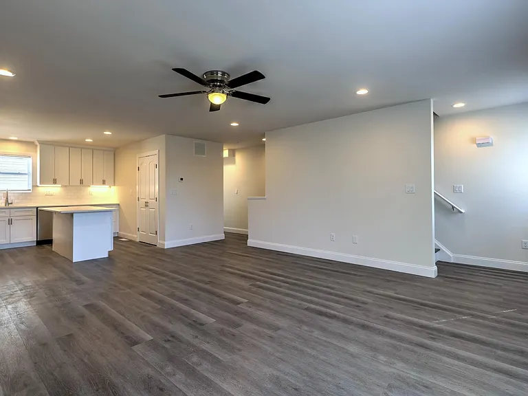 57 Bassett St — Photo 12