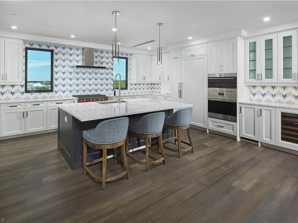 1130 3rd AVE S #508, NAPLES, FL 34102