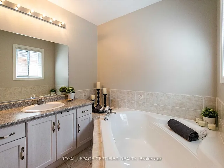 33 E Winners Cir — Photo 15