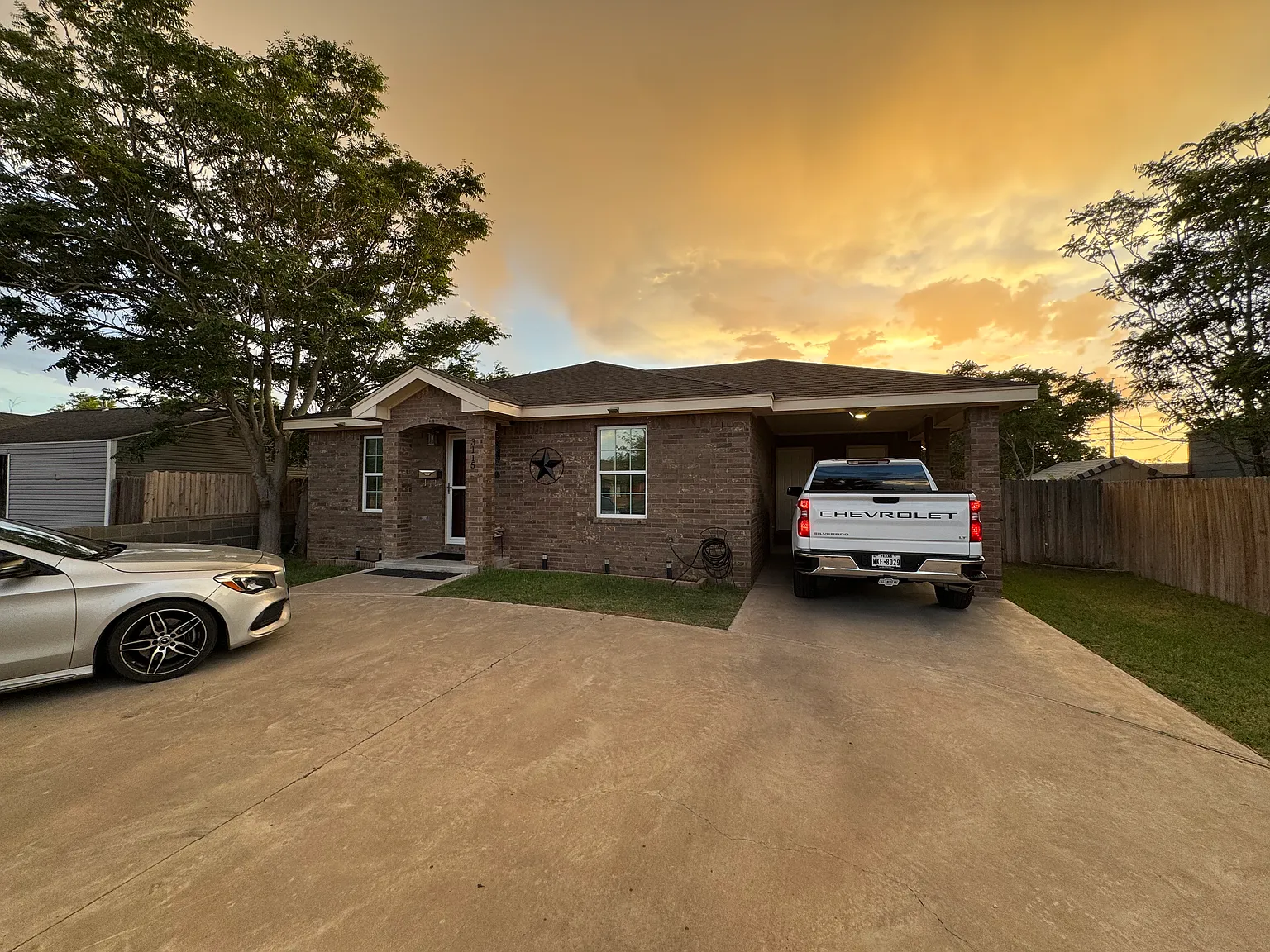 3 bed, 1245 sqft, $2,000 — Photo 1