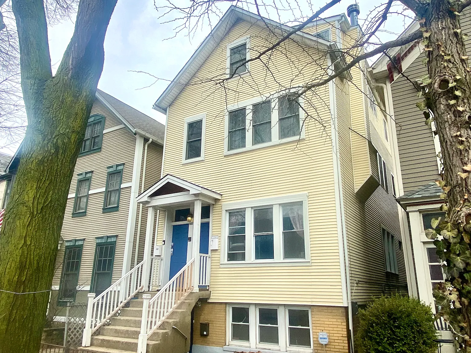 1 bed, 700 sqft, $1,750 — Photo 1
