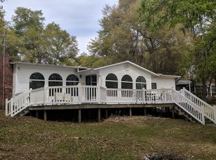 1067 Circle Dr, Summerton, SC 29148