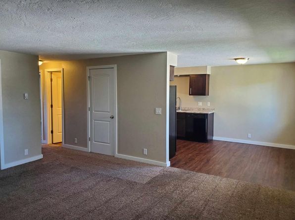 571 Mary Neal Ln