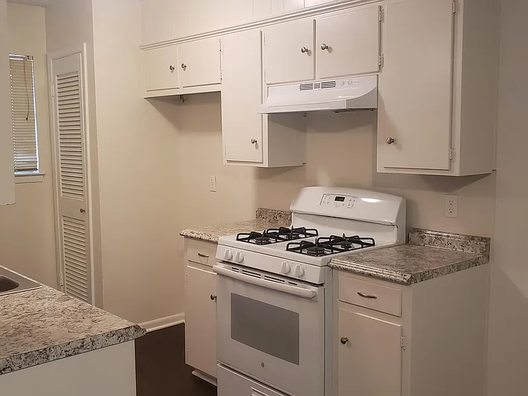 629 Apollo Dr — Photo 5