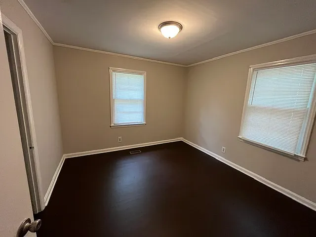 2081 Knightsbridge Rd — Photo 15