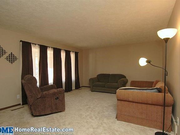 2nd image of 1330 N 1st St