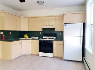1110 67th St #2, North Bergen, NJ 07047