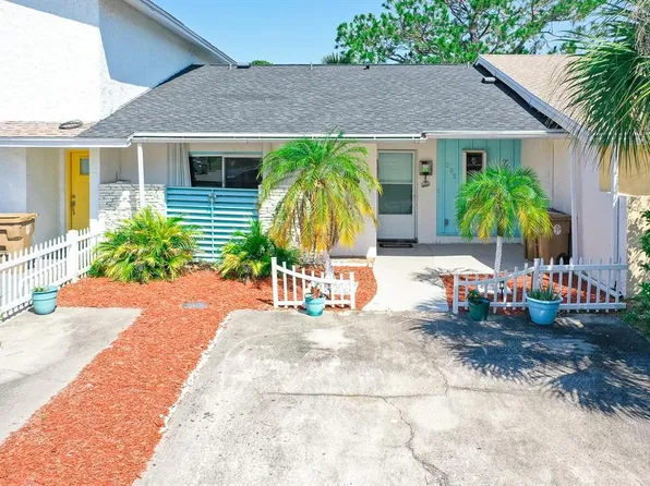 202 Dawn Ct, Kissimmee, FL 34743