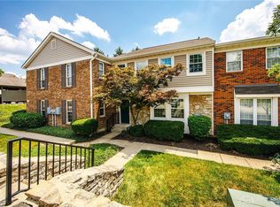 10854 Ponds Ln, Cincinnati, OH 45242