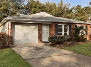 16 Ashford Dr, Brick, NJ 08723