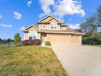 8400 NW 69th St, Johnston, IA, 50131
