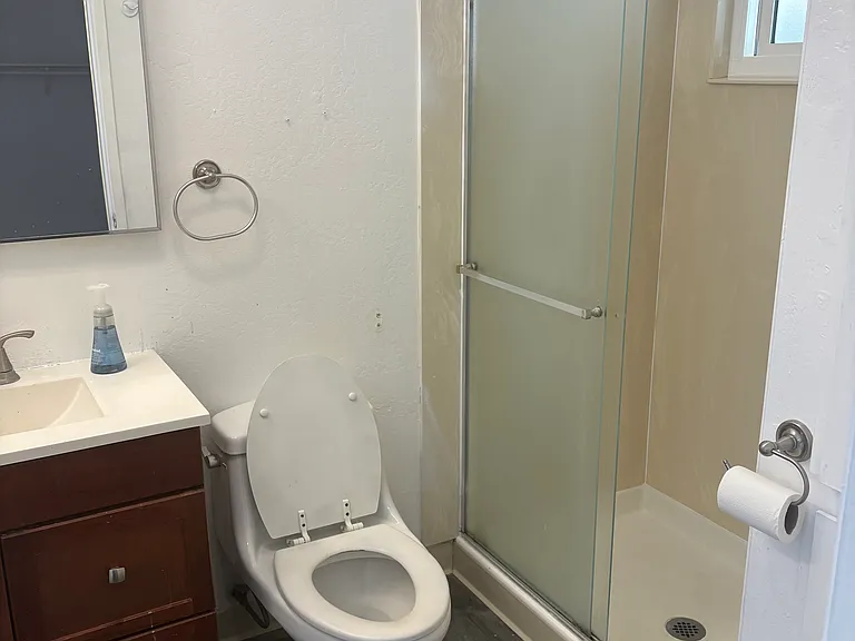 12951 Aurora Dr — Photo 4