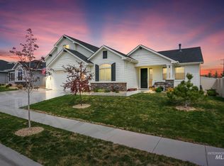 11024 W Victoria Dr, Nampa, ID 83686