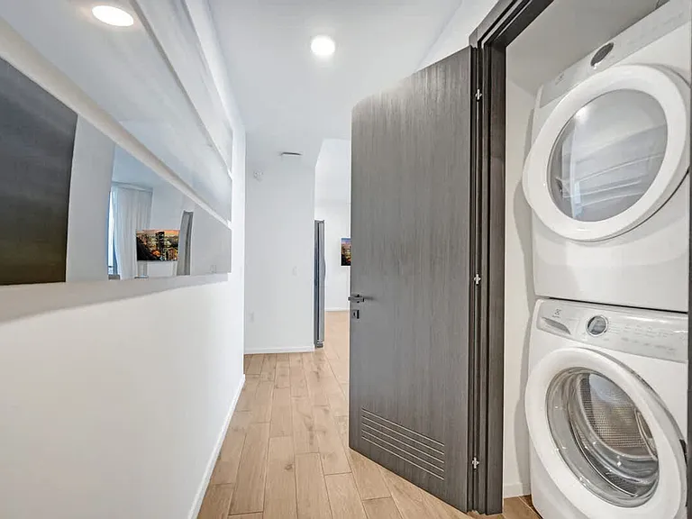 Washer/Dryer