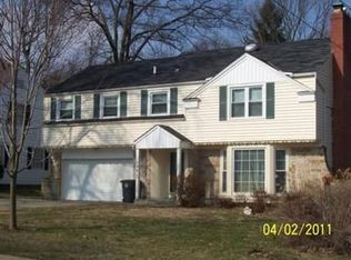 194 Sand Run Rd, Akron, OH 44313