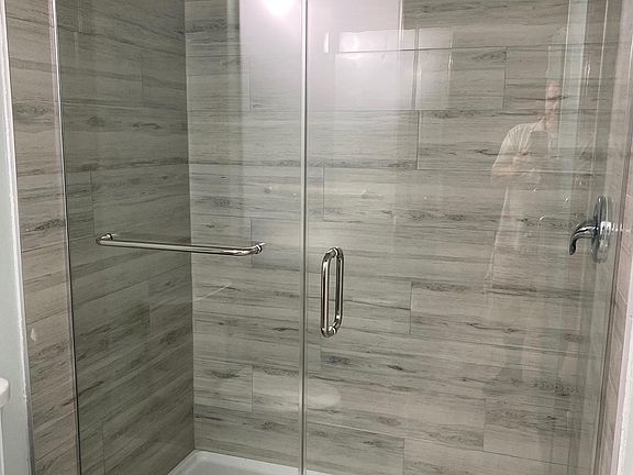3rd image of 234 N Kenwood St APT 206