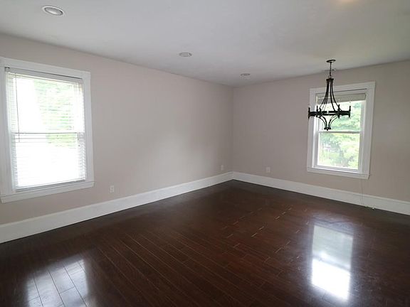 5th image of 311 North Ave #2