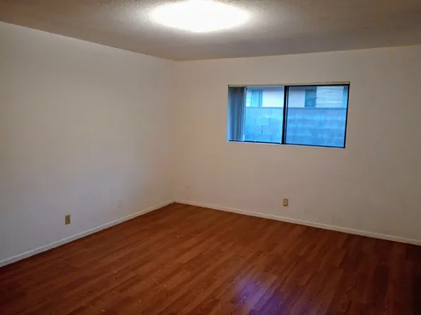 1330 N San Gabriel Ave #B, Azusa, CA 91702