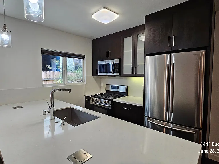 1441 Euclid St #1 — Photo 10