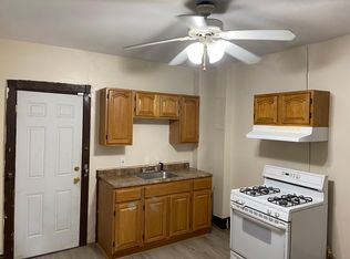 111 Steamboat St, Trenton, NJ