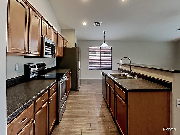 3rd image of 35468 N Shorthorn Trl