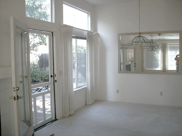 Light and Bright rooms