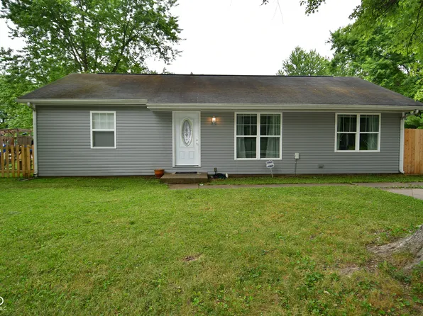 1124 Houck Rd, Greencastle, IN 46135
