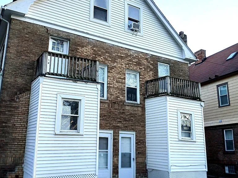 3395 Euclid Heights Blvd #2 — Photo 26